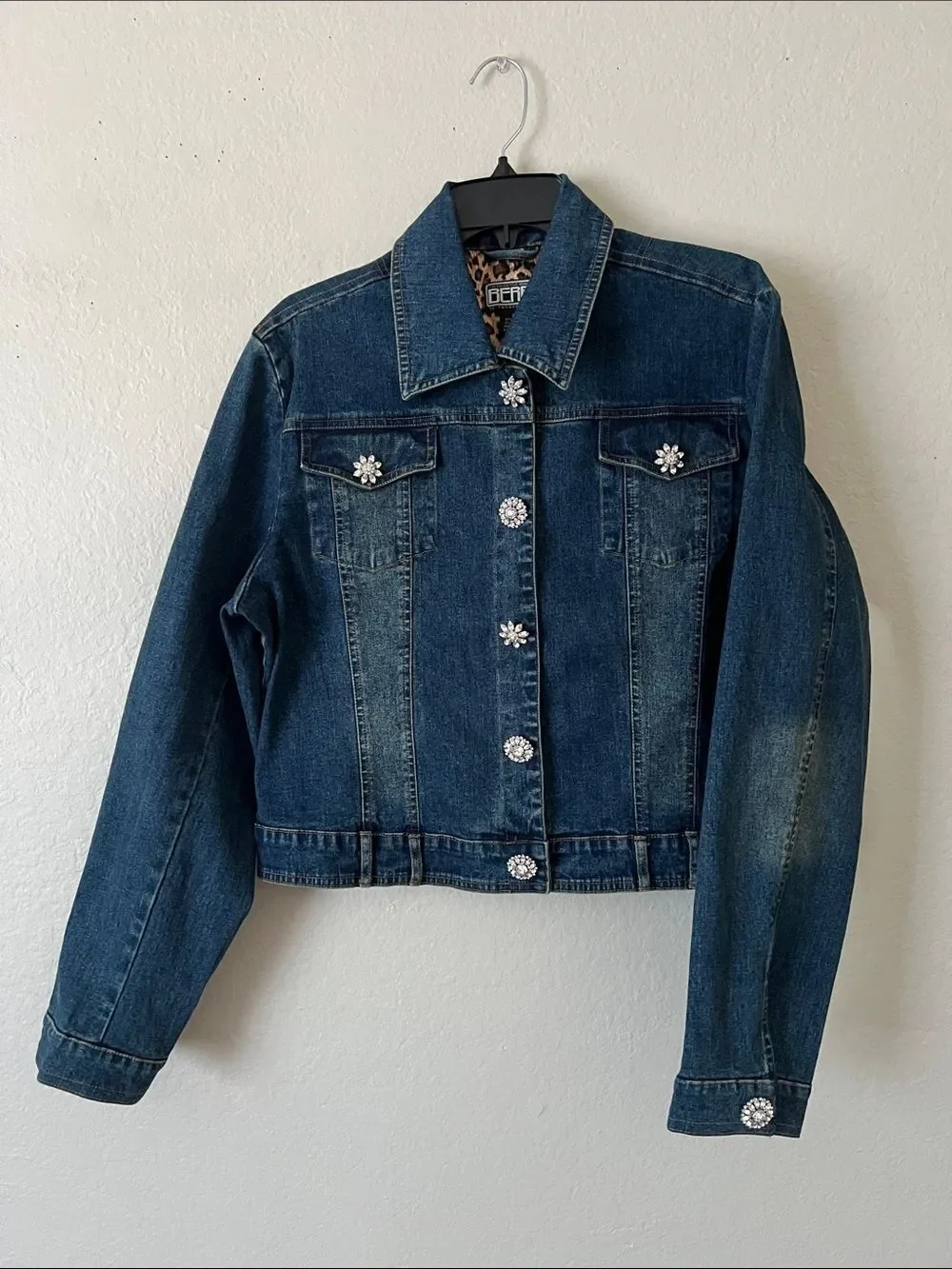 Like New! BERER Rhinestone Flower Button Denim Jacket Animal Print Lining in XL